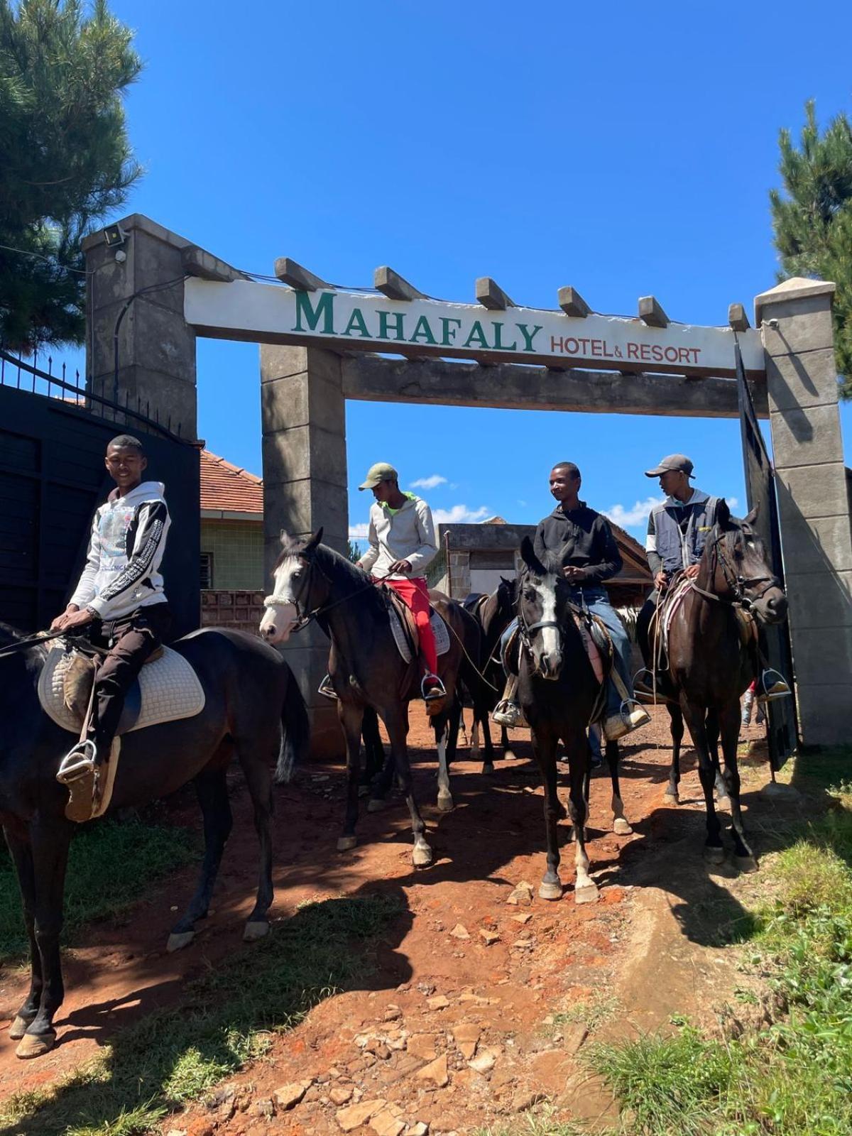 Mahafaly Hotel & Resort Antsirabe Exterior foto