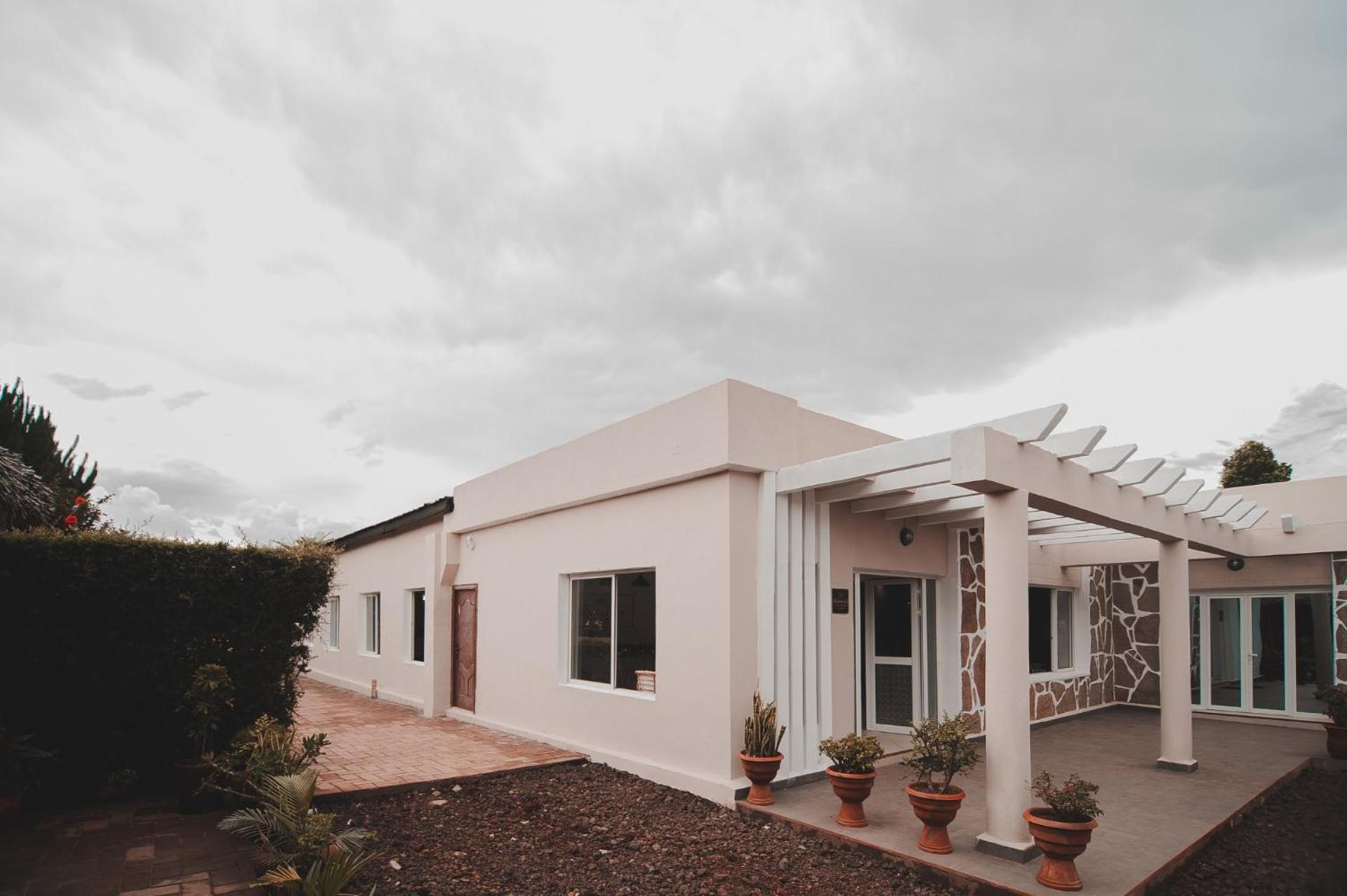 Mahafaly Hotel & Resort Antsirabe Exterior foto